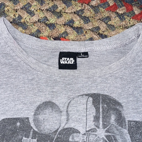 Vintage Looking Star Wars Brand Womens Sweatshirt Size Large - Picture 3 of 15